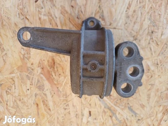 Opel Astra H (2004-2009) 1.9Cdti Diesel Jobb Motortartó Bak