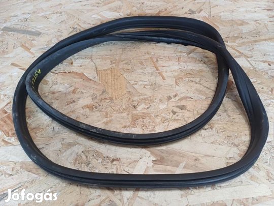 Opel Astra H (2004-2009) Bal Hátsó Ajtókéder Gumi