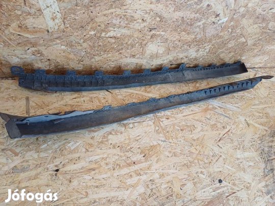 Opel Astra H (2004-2009) Első Lökhárító Koptató Pár