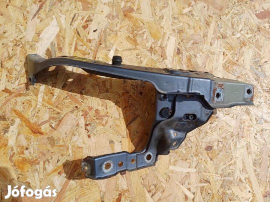 Opel Astra H (2004-2009) Jobb Első Fényszóró Keret