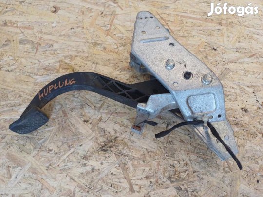 Opel Astra H (2004-2009) Kuplung Pedál