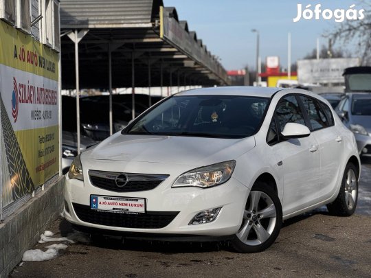 Opel Astra J 1.4 Essentia ITT és Most Akció!!!
