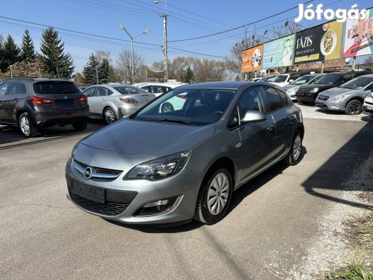 Opel Astra J 1.4 T Cosmo Ülés fútés. Kormány fű...
