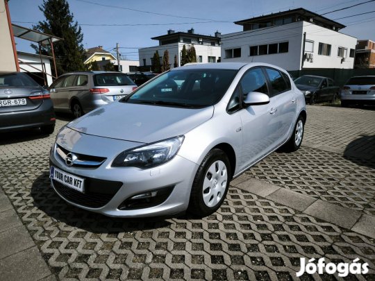 Opel Astra J 1.4 T Enjoy