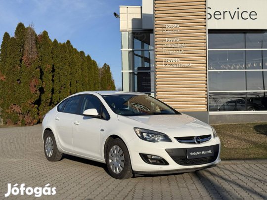 Opel Astra J 1.6 Enjoy EURO6