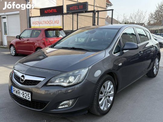 Opel Astra J 1.6 Sport