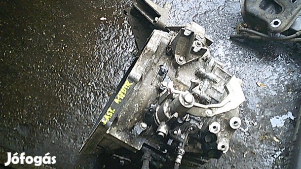 Opel Astra J 1.7dtr manuális sebességváltó