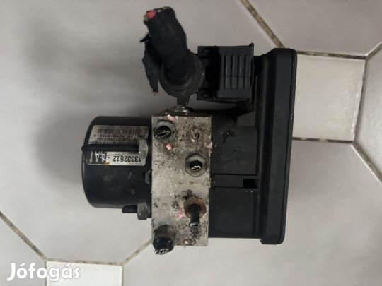 Opel Astra J ABS kocka 13332612