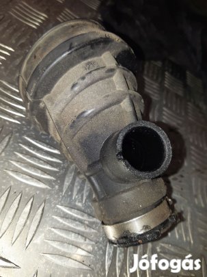 Opel Astra J Levegőcső