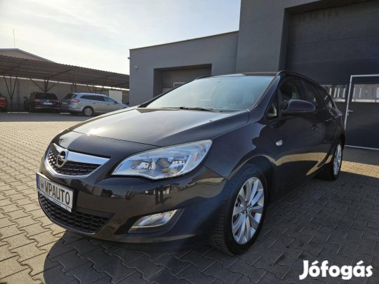 Opel Astra J Sports Tourer 1.4 Cosmo Megkímélt...
