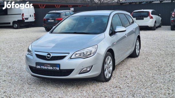 Opel Astra J Sports Tourer 1.4 Cosmo Űlés fűtés...