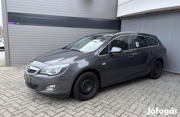 Opel Astra J Sports Tourer 1.4 T Active Garanci...