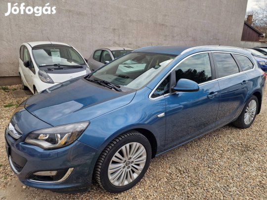 Opel Astra J Sports Tourer 1.4 T Enjoy Exclusiv...