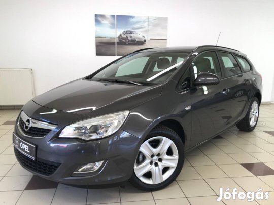 Opel Astra J Sports Tourer 1.6 Enjoy Gyönyörű Á...