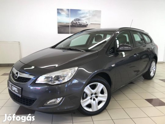 Opel Astra J Sports Tourer 1.6 Enjoy Gyönyörű Á...