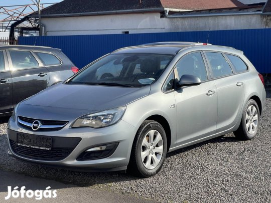 Opel Astra J Sports Tourer 1.6 Enjoy ++Vonóhoro...