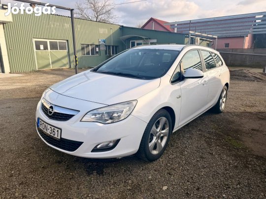 Opel Astra J Sports Tourer 1.7 CDTI Enjoy