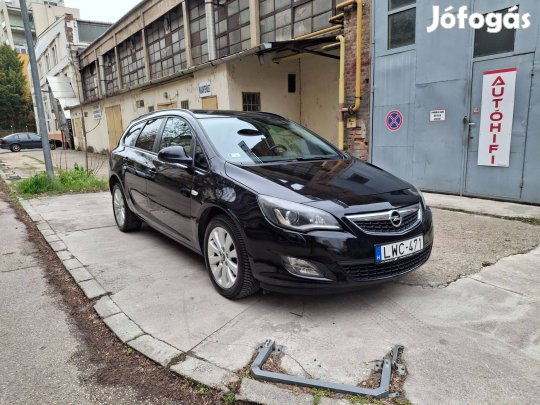 Opel Astra J Sports Tourer 2.0 CDTI Enjoy