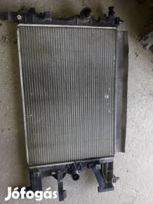 Opel Astra J Vízhűtő Radiátor