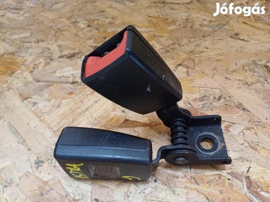 Opel Astra J (2009-2015) Hátsó Középső Biztonsági Öv Csat