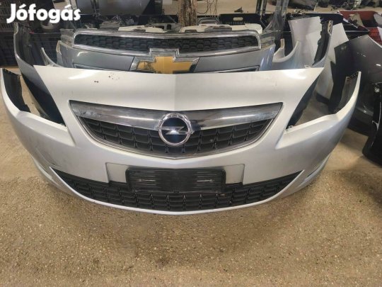 Opel Astra J első lökhárító