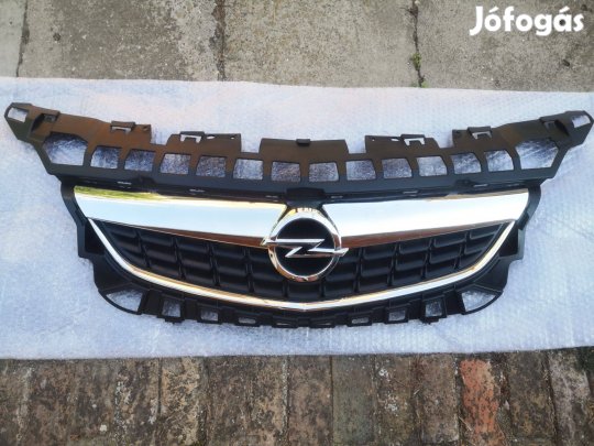 Opel Astra J facelift előtti hűtőrács