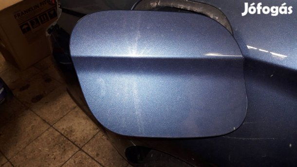 Opel Astra K Tankajtó