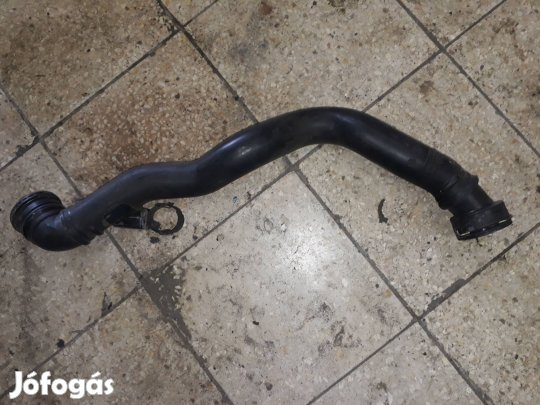 Opel Astra K Vízcső