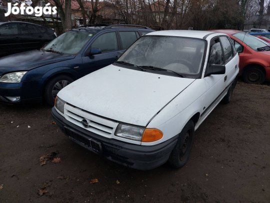 Opel Astra alkatrészek