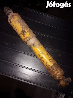 Opel Campo Első Lengéscsillapító