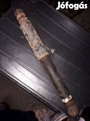 Opel Campo Első Lengéscsillapító