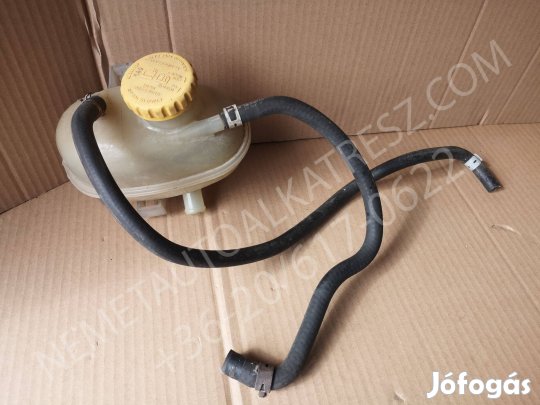 Opel Combo tágulási tartály 460029937