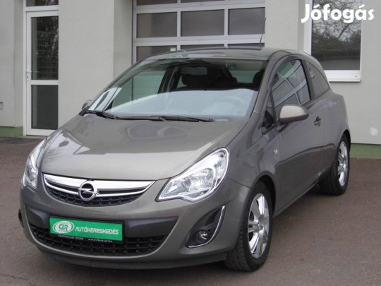 Opel Corsa 1.4 Cosmo Szervizkönyv-Tempomat-Ülés...