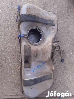 Opel Corsa B Üzemanyag Tank