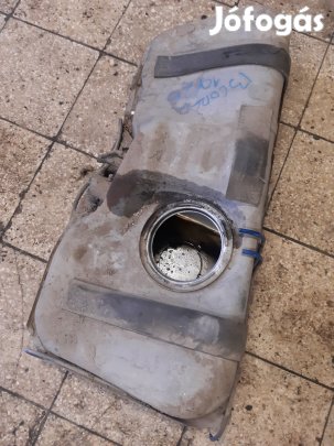 Opel Corsa B Üzemanyag Tank