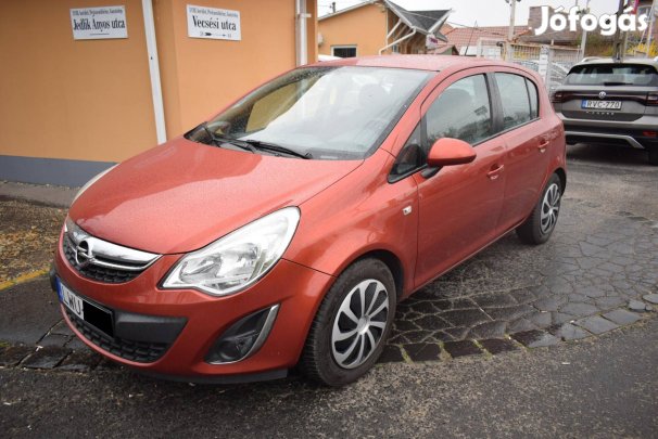Opel Corsa D 1.4 Color Edition 100Le