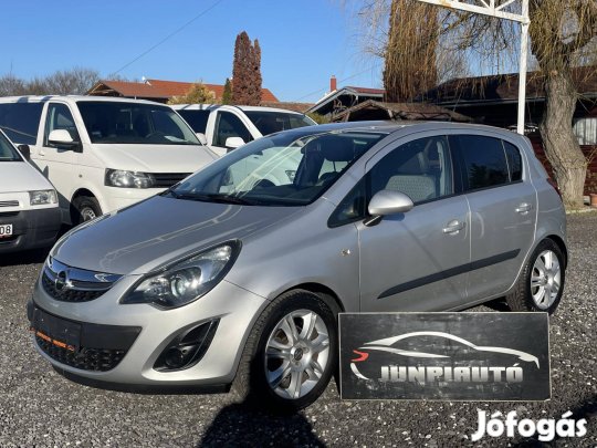 Opel Corsa D 1.4 Gazdag felszereltséggel jó áll...