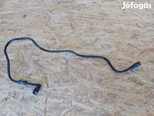 Opel Corsa D (2006-2015) 1.0 Benzines Üzemanyagcső