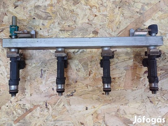 Opel Corsa D (2006-2015) 1.4 Benzines Porlasztó Szett