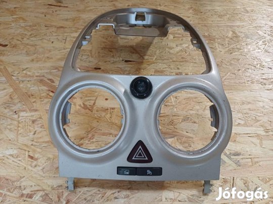 Opel Corsa D (2006-2015)  Középkonzol