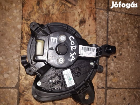 Opel Corsa E Fűtőmotor