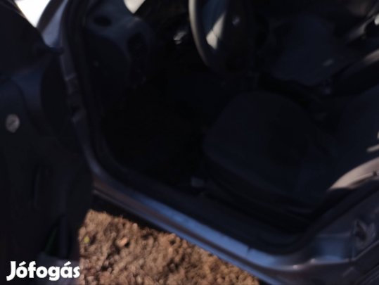 Opel Corsa alkatrészek 