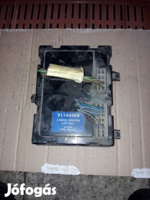 Opel Frontera A Ablakemelő Vezérlő