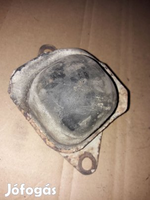 Opel Frontera A Bal Első Lengőkar Ütköző Bak