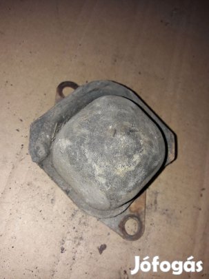 Opel Frontera A Bal Első Lengőkar Ütköző Bak