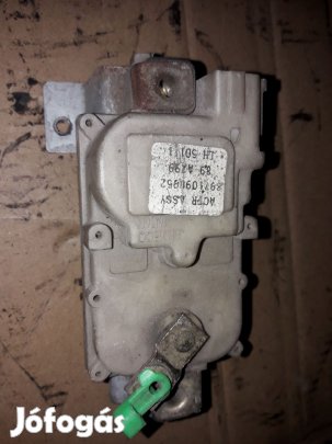 Opel Frontera A Bal Hátsó Ajtó Központizár Motor