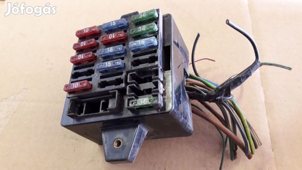Opel Frontera A Biztosítéktábla / Relé Tábla