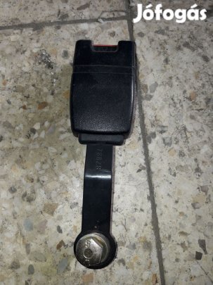 Opel Frontera A Első Biztonsági Öv Csatlakozó