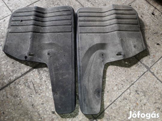 Opel Frontera A Első Sárfogó Gumi Pár