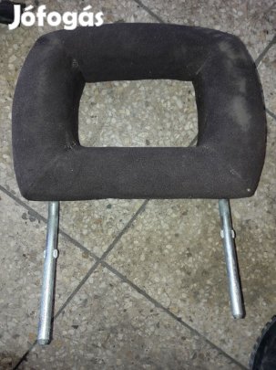 Opel Frontera A Fejtámla